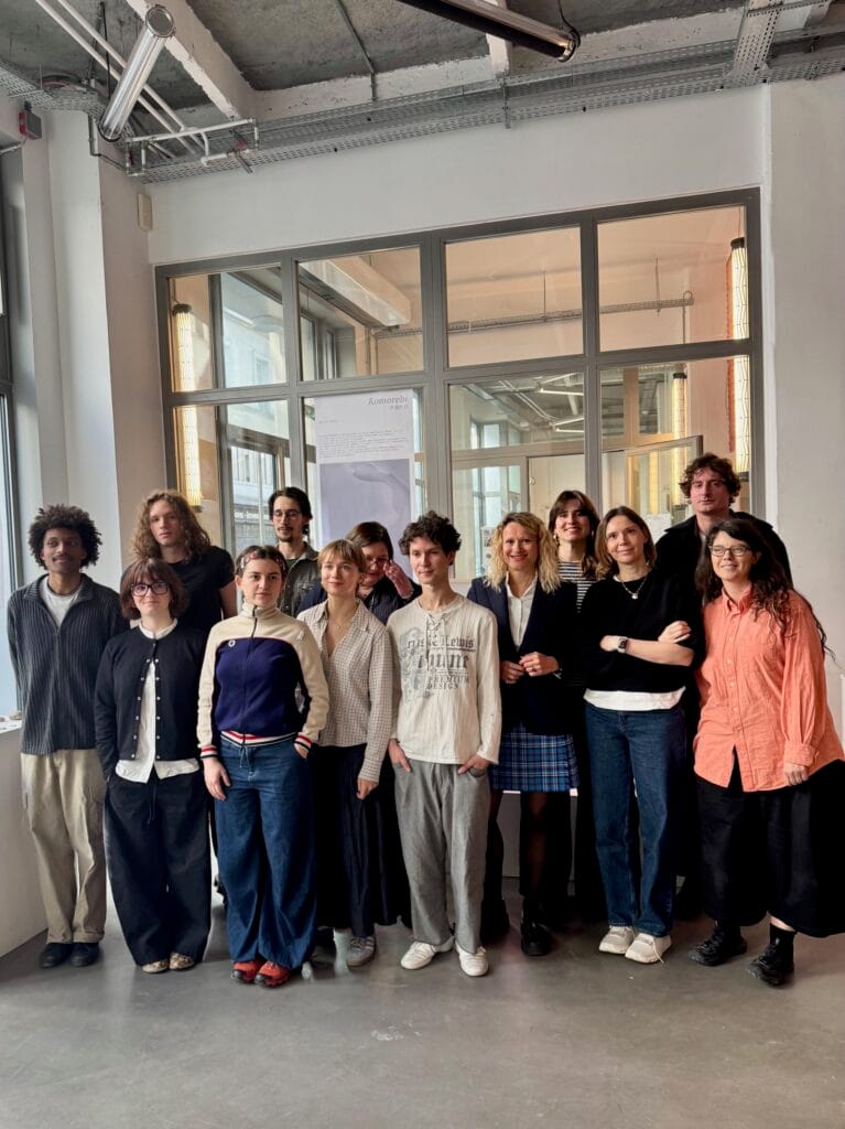 Les élèves de l'école ENSCI - Les ateliers lors de la conférence equiphotel.